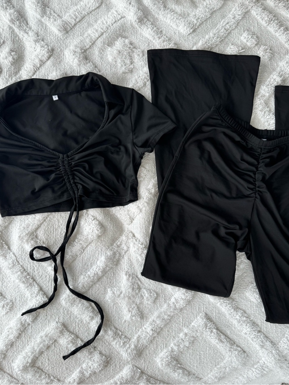 Black Crop Top and High-Waist Flare Pants Set ✨